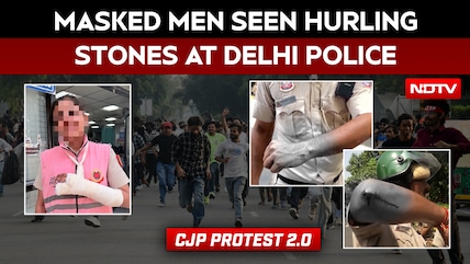 Delhi CJP Protest: Visuals Show Masked Individuals Throwing Stones At Police Amid Violent Clashes