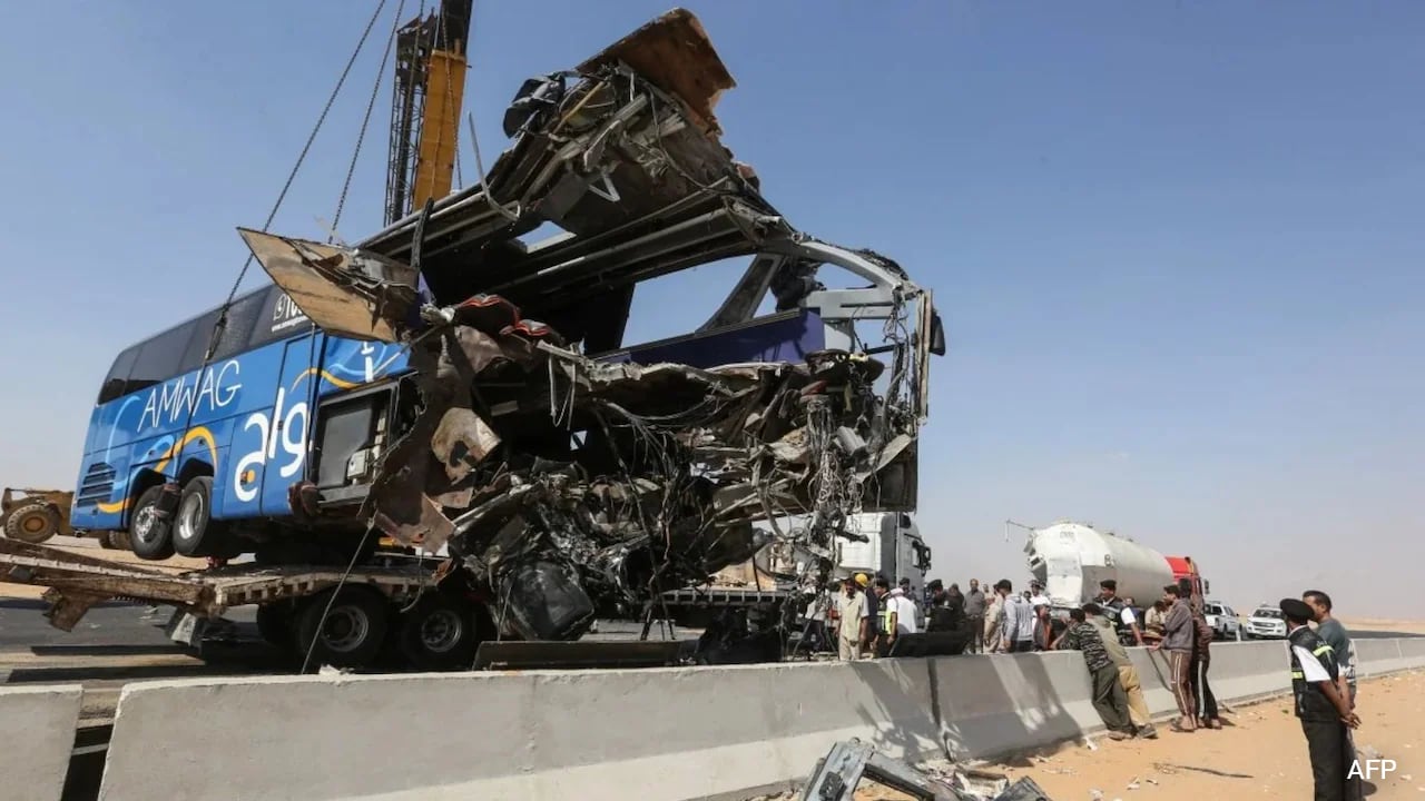 13 Killed, 34 Injured After Large Truck Crashes Into Tour Bus In Egypt