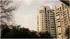 गुरुग्राम के रियल एस्टेट एजेंट ने बताया 20 लाख तक सस्ता फ्लैट खरीदने का तरीका, आपको होगी बस एक कंपास की जरूरत