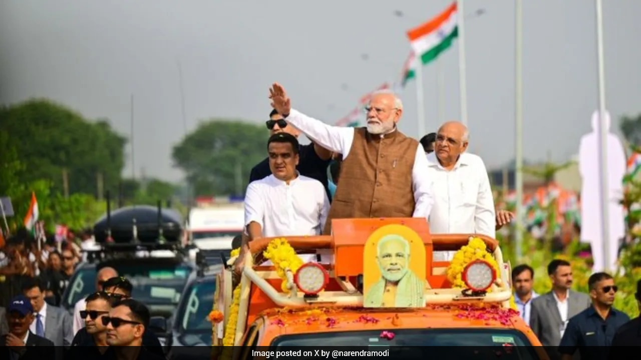 PM Modi Outlines Projects Worth Rs 14,000 Crore In Gujarat