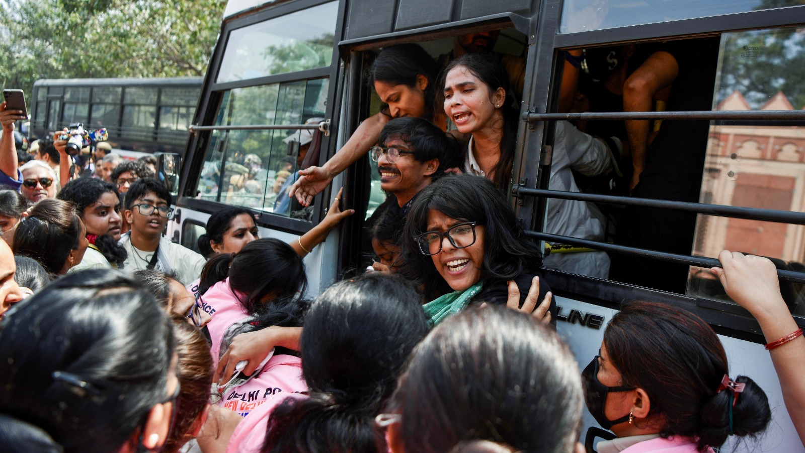 LIVE: Delhi Metro Extends Closure Of 45 Stations Till 10 PM