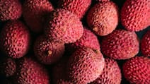 Which Indian City Is Known As The Litchi Capital Of The World?