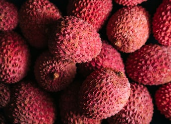 Which Indian City Is Known As The Litchi Capital Of The World?