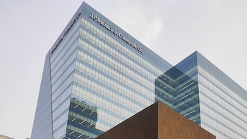 JPMorgan's AI Restrictions Explained: What Users Of Third-Party Apps Need To Know