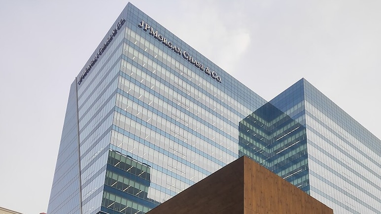 JPMorgan's AI Restrictions Explained: What Users Of Third-Party Apps Need To Know