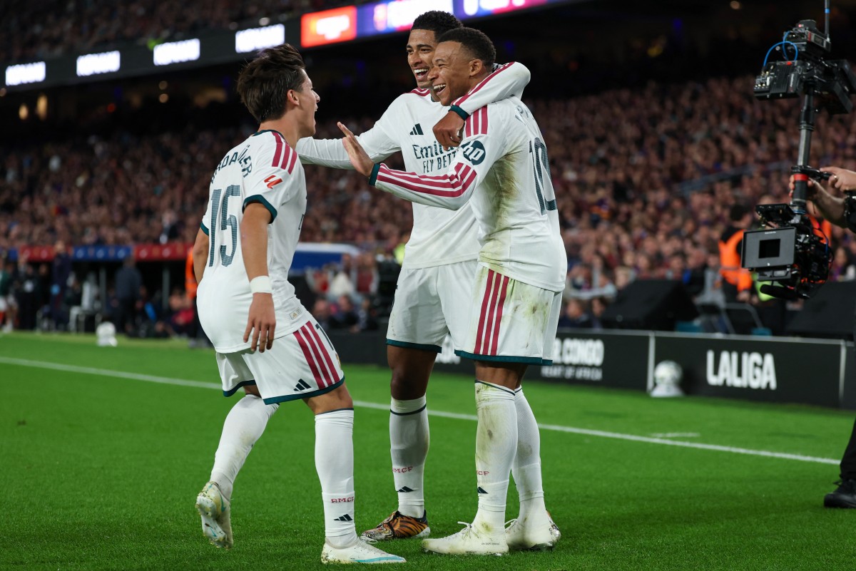 Real Madrid Hand Barcelona 1st Defeat Of La Liga, Win Dramatic El Clasico 2-1