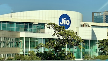 Jio Platforms IPO GMP Signals 19% Premium; Issue Opens On October 21, Check Estimated Listing Price