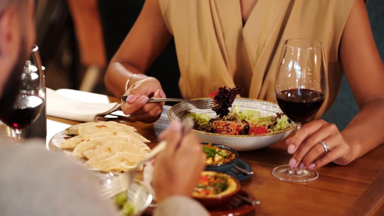 Man Spends Rs 1 Lakh On First Date At Michelin-Starred Restaurant, Asks Woman For Money Back After Rejection