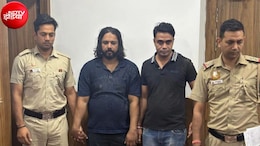 कैमरे पर फूट-फूटकर रोया आमिर शौकीन, त्रिपुरा के युवक से नस्लीय टिप्पणी मामले में मांगी माफी