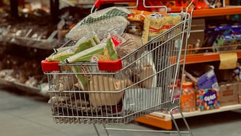 Vishal Mega Mart Q2 Review: Jefferies, Morgan Stanley Retain Bullish Calls, See Up To 62% Upside