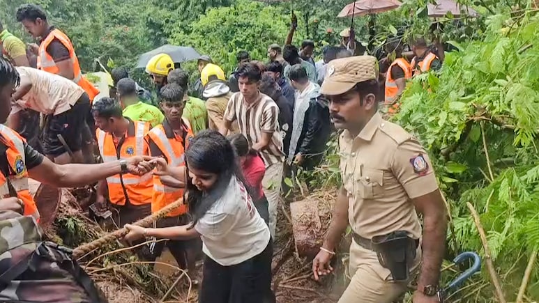 TN Monsoon Fury: 14 Killed By Lightning, 62 Landslides Reported In Nilgiris; Tourists Barred From Hill Stations