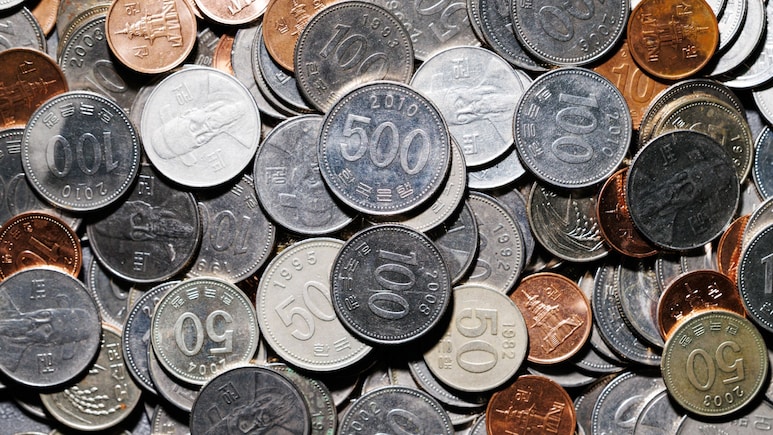 South Korean Won Hits Two-Year High On Lower Oil, Dollar Sales