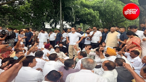 राहुल गांधी आज करेंगे 'चाय पर चर्चा'; विपक्षी सांसद समेत ये हाेंगे शामिल, CEC मुद्दे पर क्या होगी आगे की लड़ाई