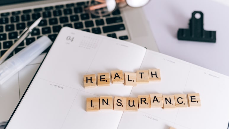 Rs 1.5 Lakh iPhone Or Family Health Insurance? Here&rsquo;s What Should Come First
