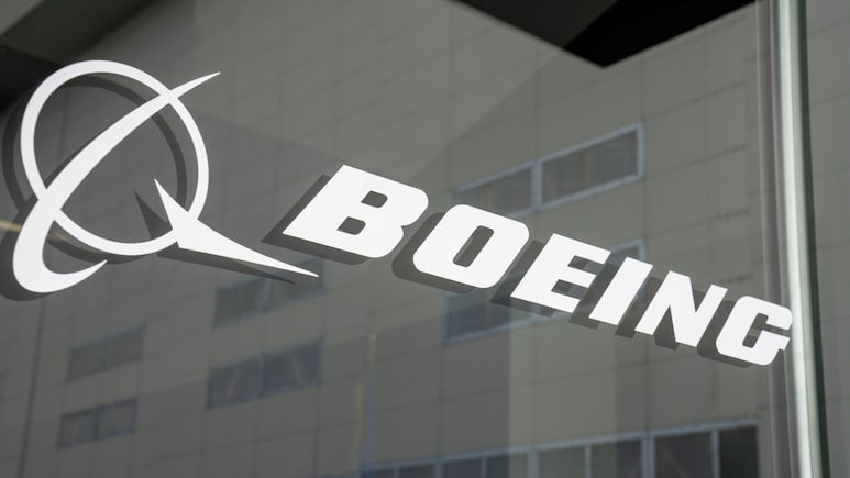 Boeing 737 Max Glitch Poses No Safety Concern, FAA Says