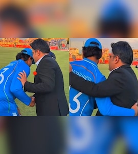 Vaibhav Sooryavanshi Touches Jay Shahs Feet After Winning Asiad Gold, Moment Wins Internet. Watch