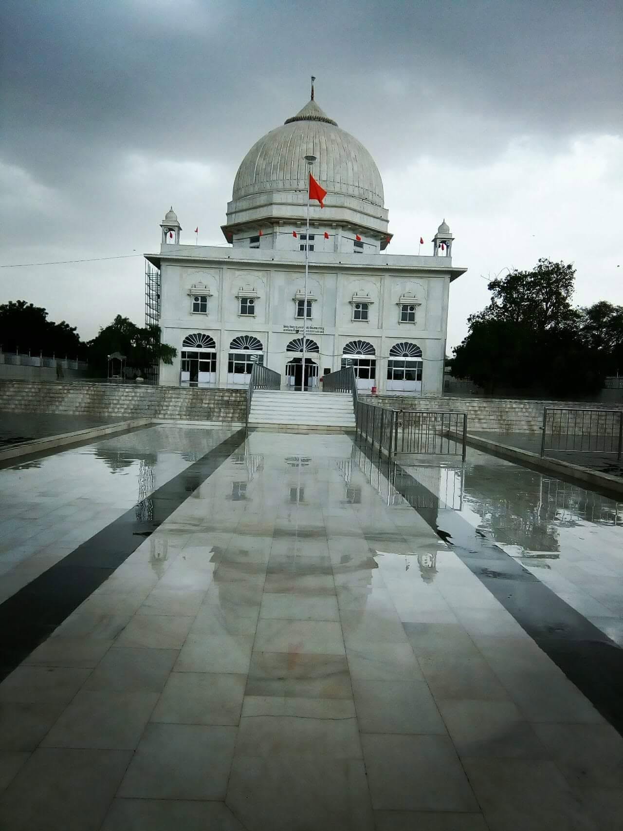 Mukam mukti dham