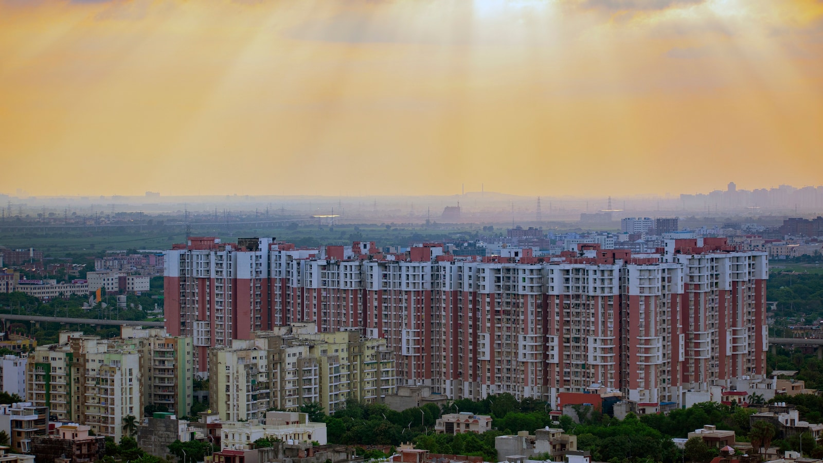 Festive Season Spurs Demand in Delhi-NCR Luxury and Premium Housing Markets