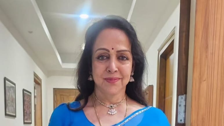 दशहरे पर सितारों ने दिया खास संदेश, हेमा मालिनी से करीना कपूर तक ने कहा- बुराई पर हमेशा होती है अच्छाई की जीत