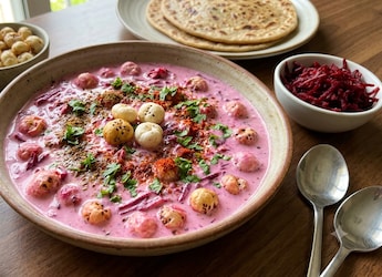 https://food.ndtv.com/food-drinks/stay-full-and-energised-during-navratri-with-this-beetroot-makhana-raita-12178435