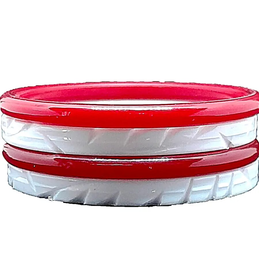 Click here to buy: BOVZEN Plastic Shakha Pola (Pack of 4)
