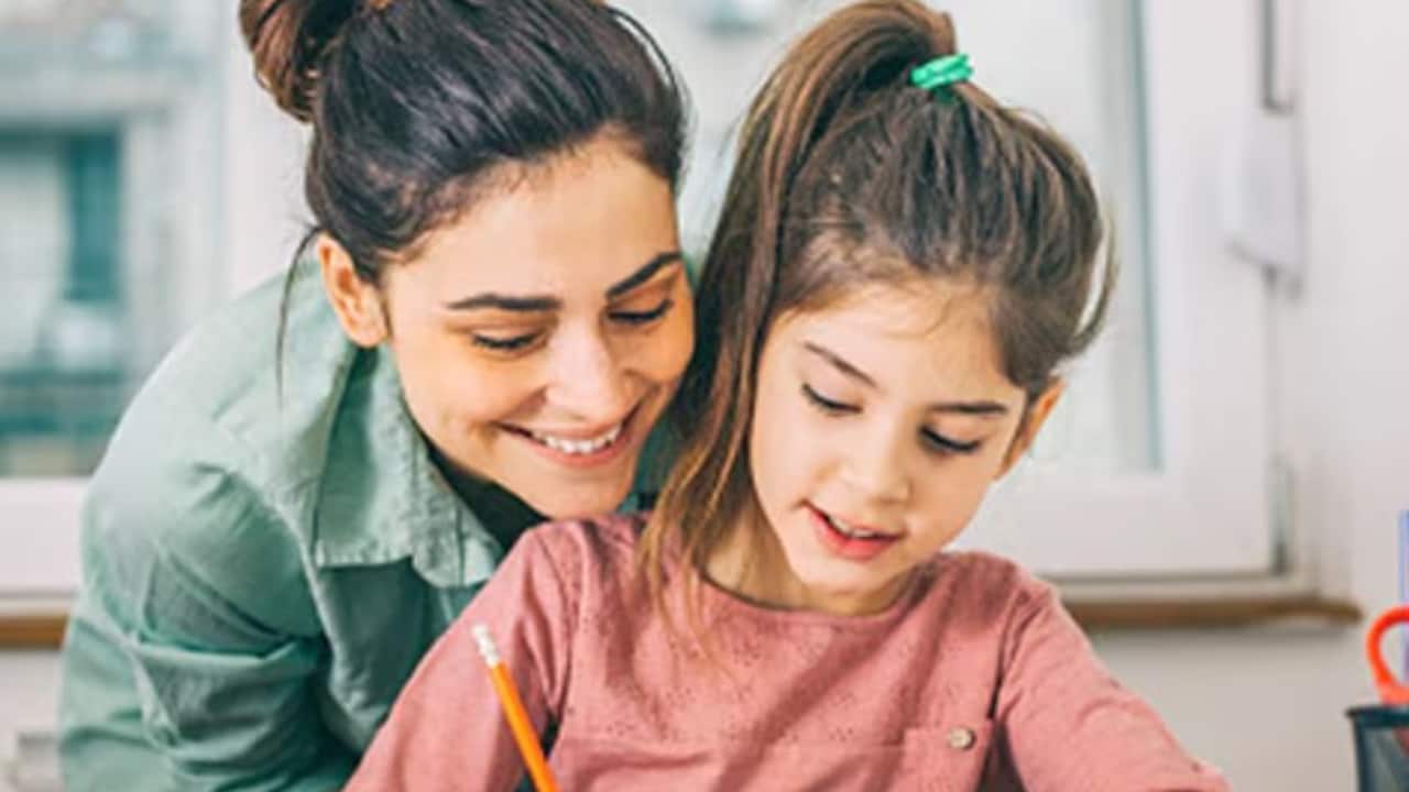 बच्चे को स्टडी कराने के 5 आसान तरीके, 15 मिनट में याद हो जाएगा चैप्टर, बार-बार रटने की नहीं पड़ेगी जरूरत