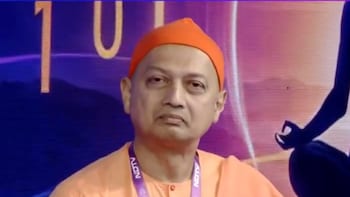 NDTV World Summit 2026: Swami Sarvapriyananda Recounts Late-Night Exchange With Claude, ChatGPT