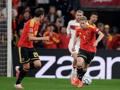 De Bruynes Brace Powers Belgium To 3-0 Win Over Turkey, France Held By Italy