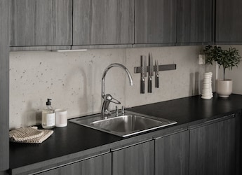 https://food.ndtv.com/food-drinks/all-you-need-is-a-plastic-water-bottle-to-unclog-a-kitchen-sink-drain-in-seconds-12152632