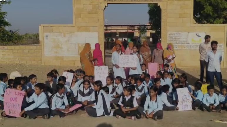 "Syllabus Incomplete": Jaisalmer Students Protest Over Teacher Shortage, Lock School Gates