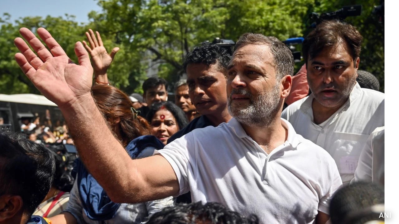 DMK's U-Turn On Rahul Gandhi's Delhi Protest March Against Gyanesh Kumar