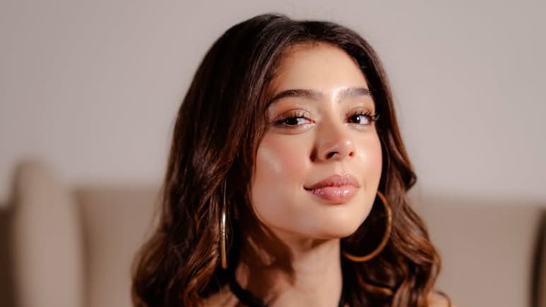 'Sleep With Me': Niti Taylor Recalls Casting Couch Demand By Telugu Director That Made Her Quit Films