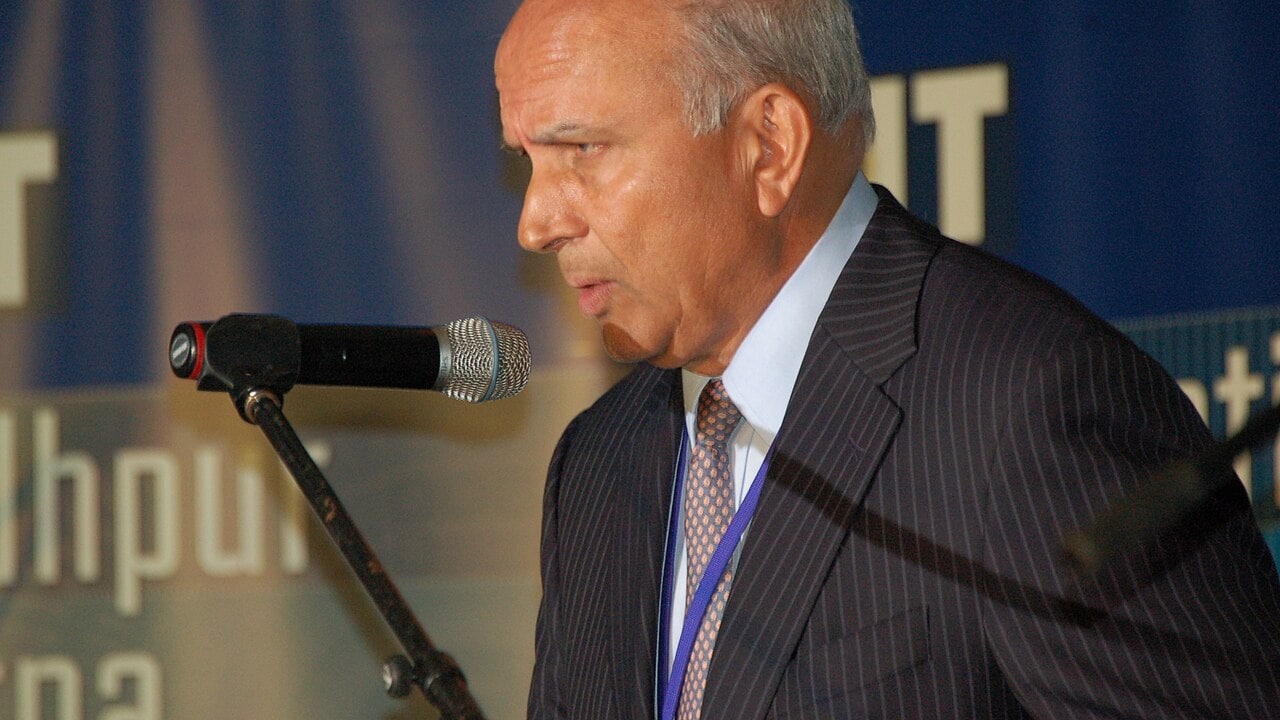 IDBI Bank Stake Sale: Prem Watsa Just Wrote A Cheque Bigger Than His Entire India Fund