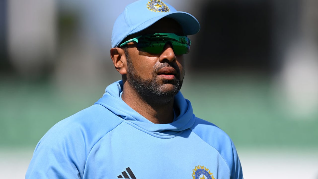 "Lacks Common Sense": Unfiltered R Ashwin Blasts Decision To Drop India Star