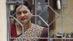 OTT के 5 पॉपुलर मम्मी पापा, चौथी जोड़ी देख कहेंगे ठीक ऐसे ही होते हैं मिडिल क्लास परिवार