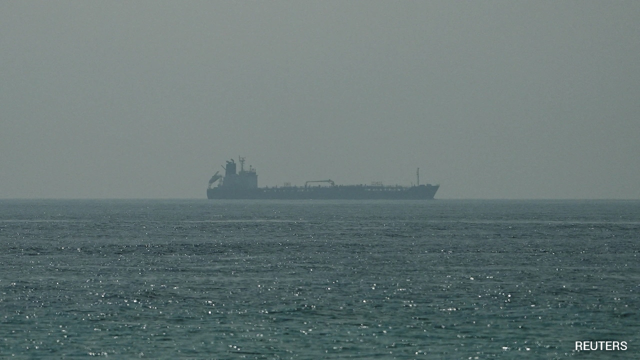 "Unknown Projectiles" Hit 2 Oil Tankers In Hormuz: UK Maritime Agency