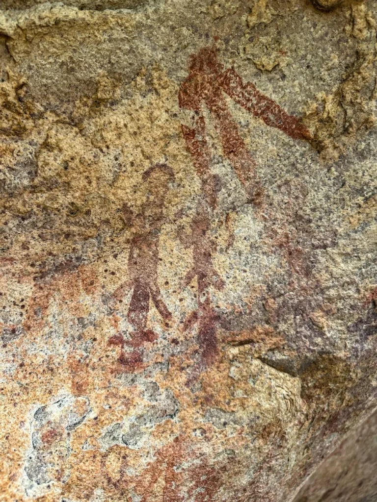 Fatehpur sikri 7000 years old prehistoric rock paintings ASI protection cheel ki gufa rasoolpur Fatehpur sikri 7000 years old prehistoric rock paintings ASI protection cheel ki gufa rasoolpur