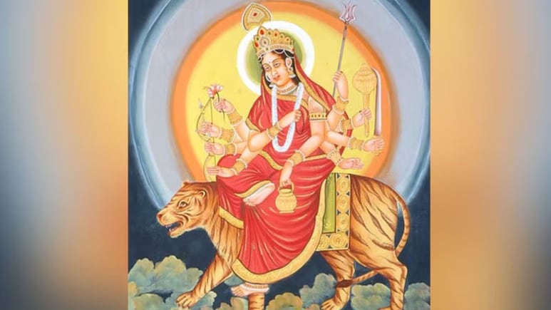 नवरात्र का तीसरा दिन, मां चंद्रघंटा की पूजा, यहां पढ़ें मां चंद्रघंटा चालीसा