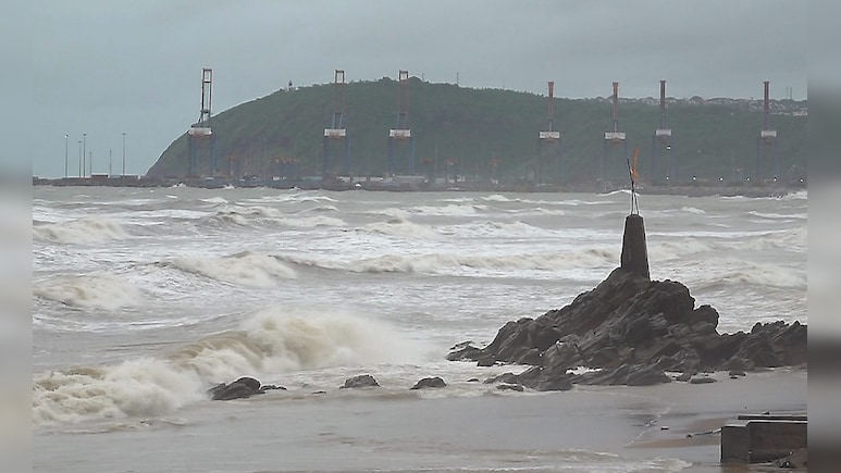 Cyclone Arnab Impact: IMD Issues Red Alert For Heavy Rains For Odisha's These Six Districts