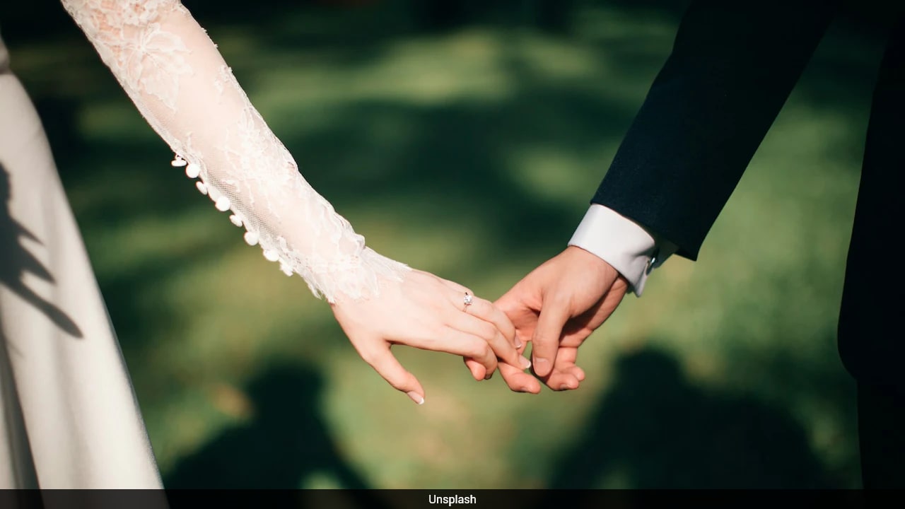 Chinese Couple Marry Despite Having The Same Name, Internet Calls It 'Pure Fate'