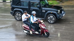 मॉनसून विदाई के पहले दिखाएगा तेवर, अक्टूबर में जोरदार बारिश, बिहार-झारखंड समेत 12 राज्यों में IMD अलर्ट, जानें यूपी-दिल्ली में आज का मौसम