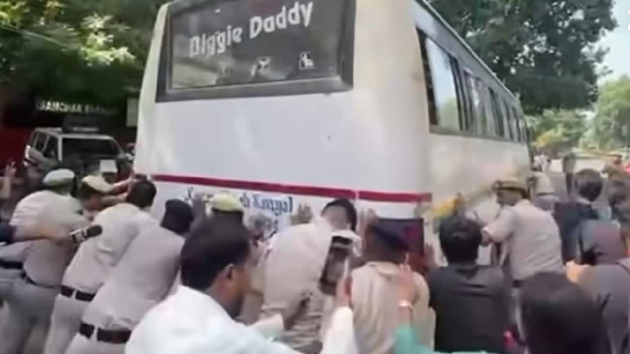 Latest and Breaking News on NDTV Latest and Breaking News on NDTV