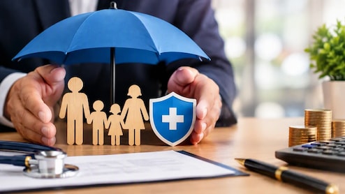 इलाज अभी, पैसे बाद में! Medical EMI राहत है या नया कर्ज? साइन करने से पहले जानें ये 5 बातें