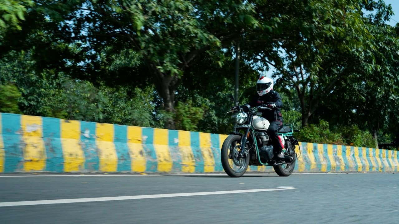 Royal-Enfield-Bear-650-long-term-review-riding Royal-Enfield-Bear-650-long-term-review-riding