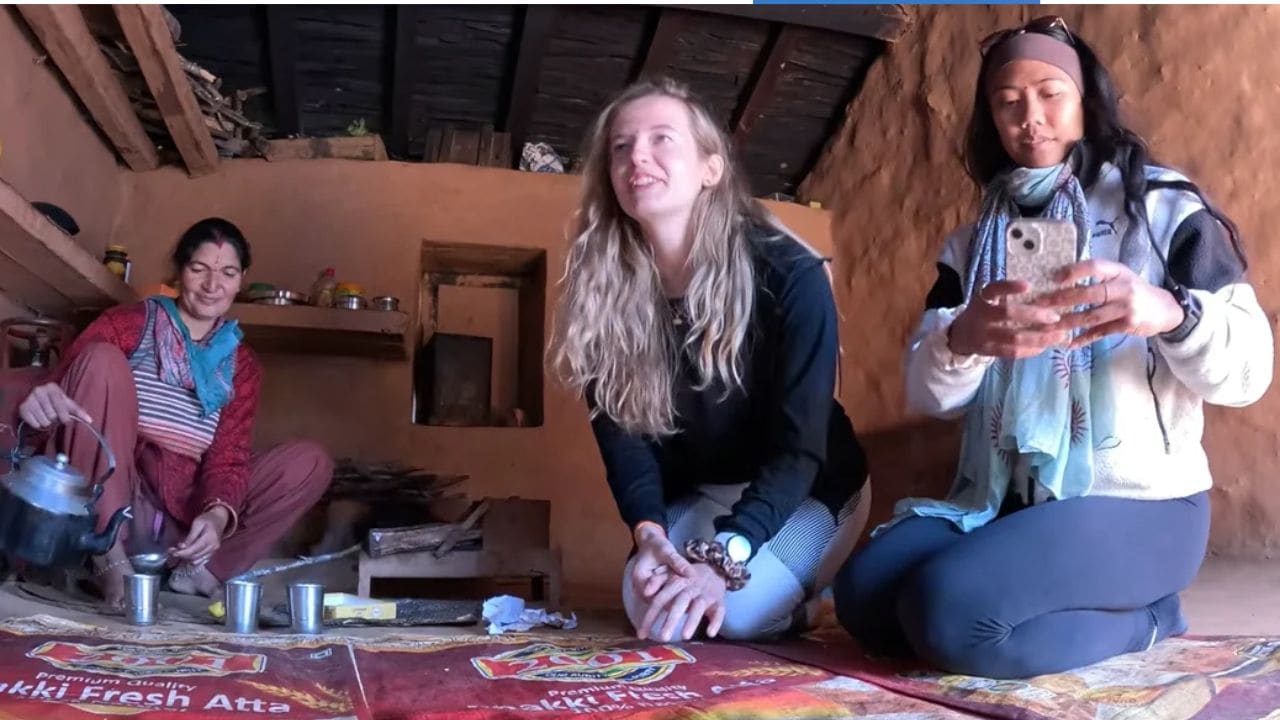Foriegn Girl Malvina Himalaya Mountain Village Tour Travel Experience Viral Video