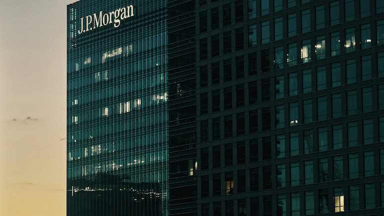 JPMorgan Taps Veteran Dealmaker Rob Sweeney To Bolster Global Investment Banking Push