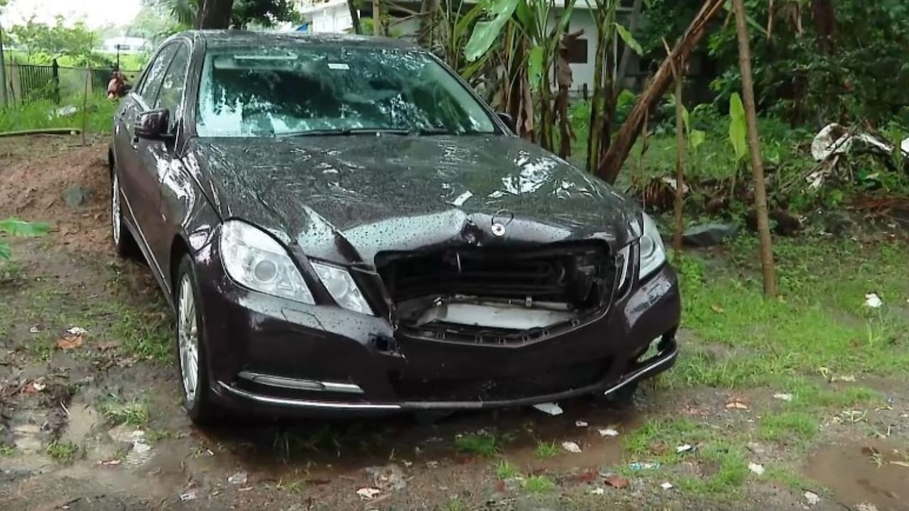 रील्स मिटाईं, 3 फरार: पीड़ित के परिवार ने केरल में जज के बेटे की मर्सिडीज दुर्घटना में लीपापोती का आरोप लगाया