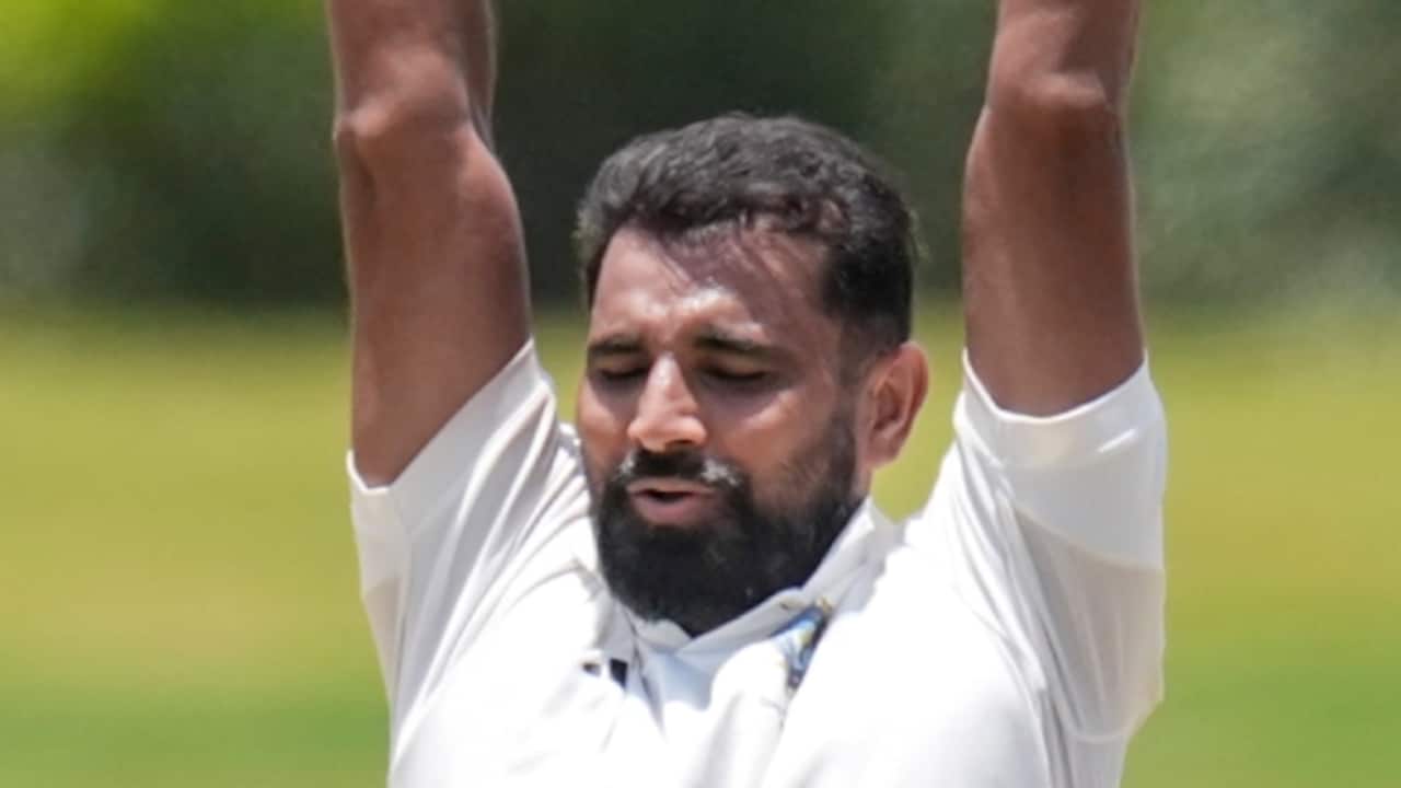 रणजी खेल रहे, 37 विकेट ले चुके, फिर शमी बाहर क्यों? BCCI पर भड़के मोहम्मद कैफ, बोले- सामने आकर बताओ क्या वजह है