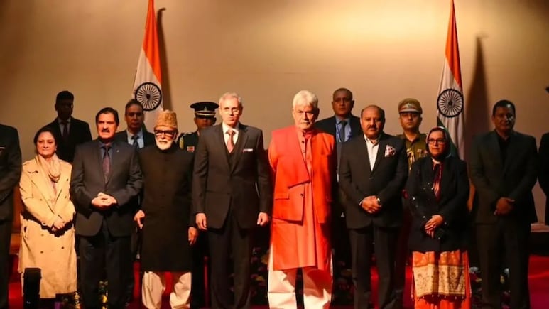 Omar Abdullah Bets On Old Guard As He Inducts 4 New Ministers In His Cabinet