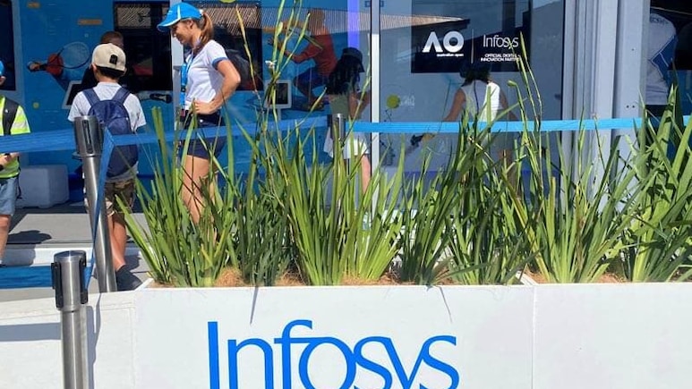 Infosys Q2 Attrition Falls To 12.7%: Headcount Rises To 3.33 Lakh On 8,000 New Fresher Hires